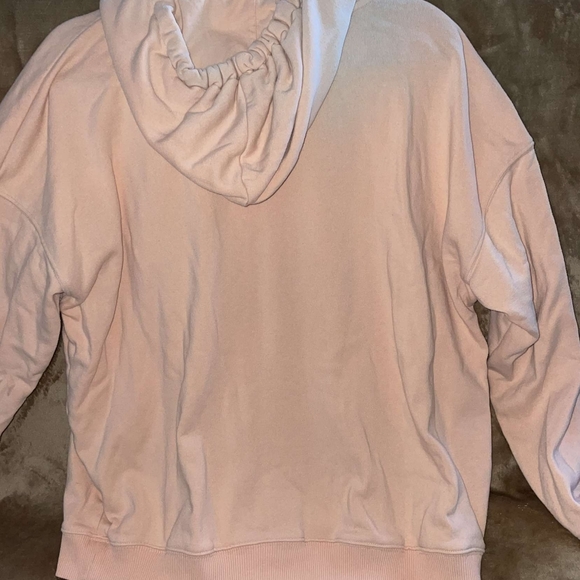 Cute sweater 😍 - Picture 5 of 6